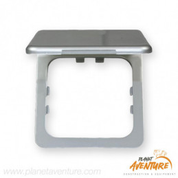 Couvercle prise 230V argent