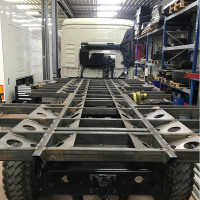 Faux chassis